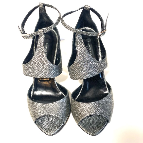 LK Bennett Delphia Metallic Leather Sandals - Picture 4 of 10